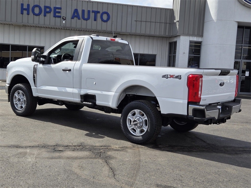 2026 Ford F-350SD XLT