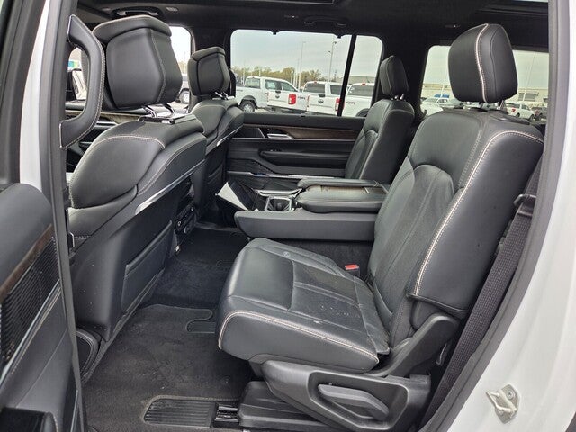 2023 Jeep Grand Wagoneer L Series II