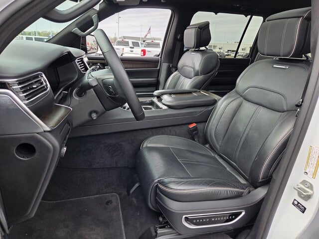 2023 Jeep Grand Wagoneer L Series II