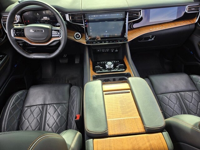 2022 Jeep Grand Wagoneer Series III