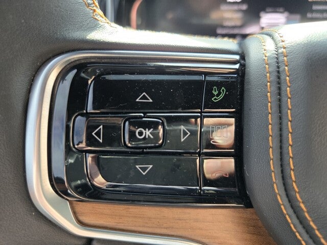 2022 Jeep Grand Wagoneer Series III