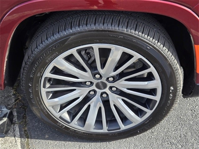 2022 Jeep Grand Wagoneer Series III