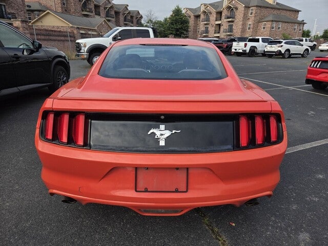 2015 Ford Mustang V6