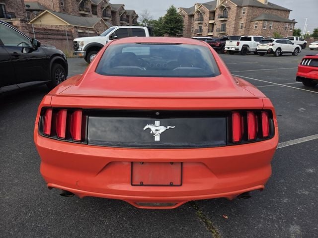 2015 Ford Mustang V6