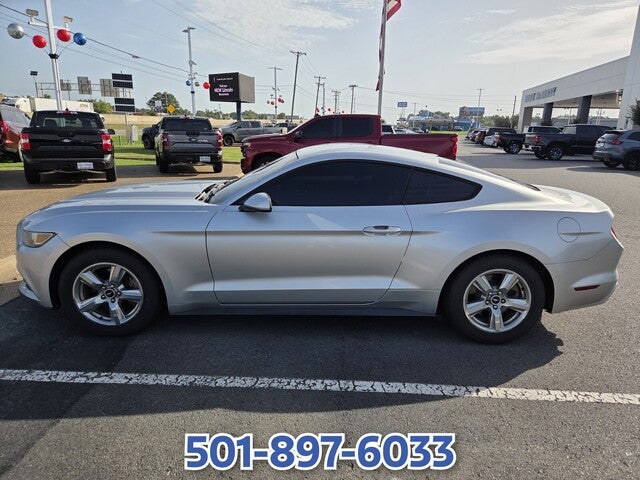 2016 Ford Mustang V6