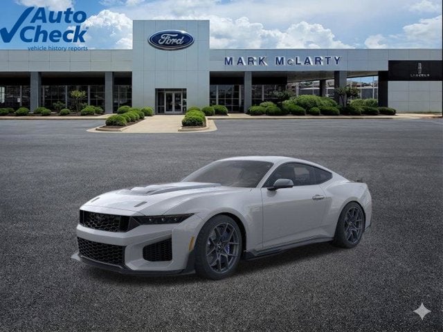 2026 Ford Mustang Dark Horse