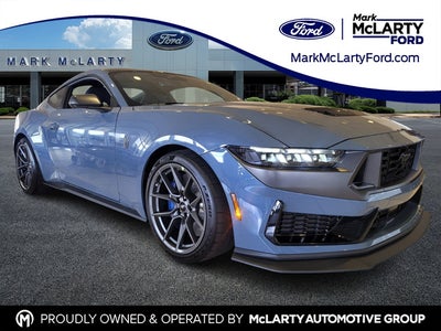 2025 Ford Mustang Dark Horse