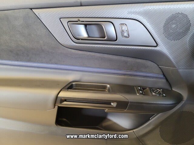 2025 Ford Mustang Dark Horse