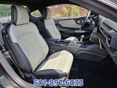 2025 Ford Mustang EcoBoost Premium