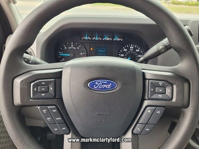 2025 Ford E-450SD Base DRW