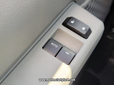 2026 Ford E-450SD Base DRW