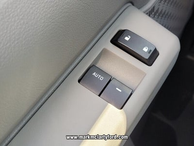 2026 Ford E-450SD Base DRW