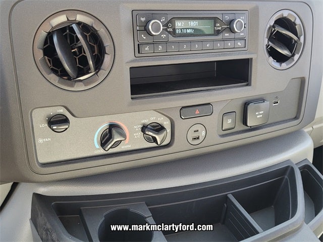 2026 Ford E-450SD Base DRW