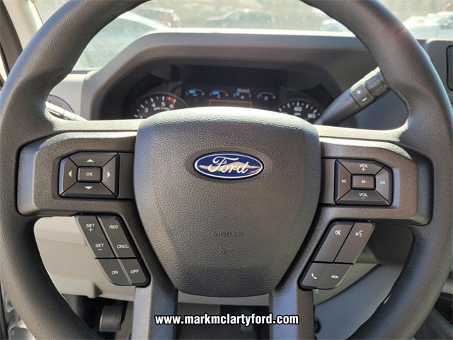 2026 Ford E-450SD Base DRW