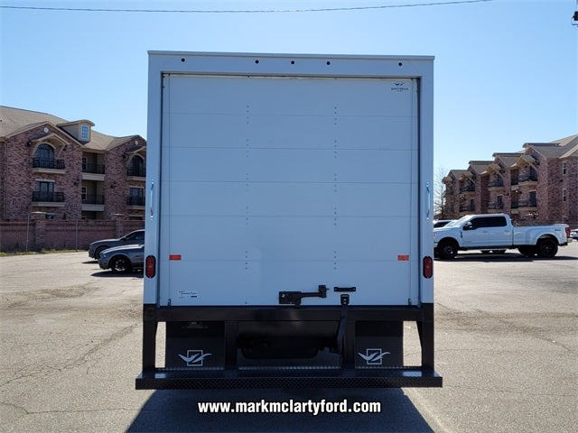 2026 Ford E-450SD Base DRW