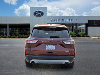 2021 Ford Escape SE