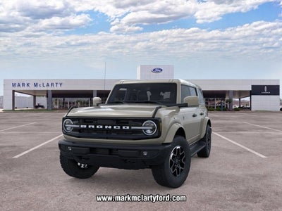 2026 Ford Bronco Outer Banks