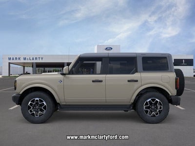 2026 Ford Bronco Outer Banks