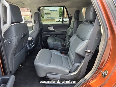 2027 Ford Expedition Active