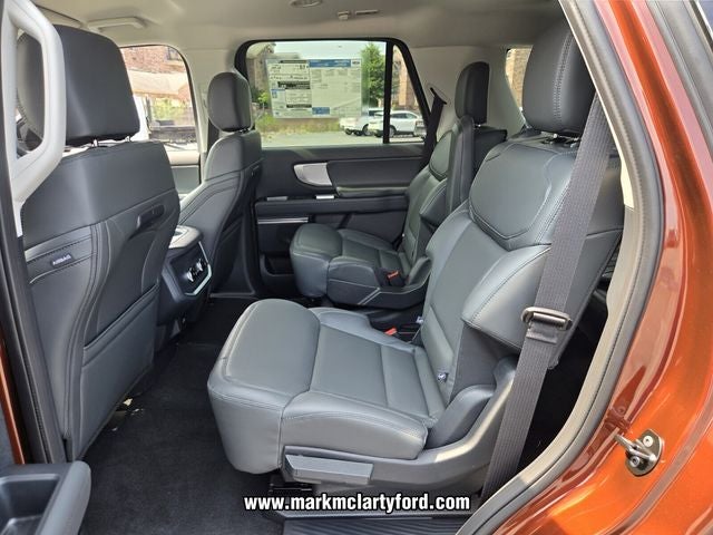 2027 Ford Expedition Active