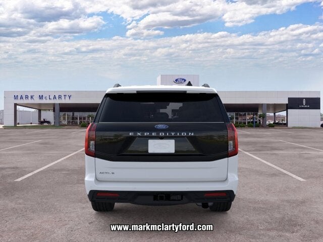 2026 Ford Expedition Active