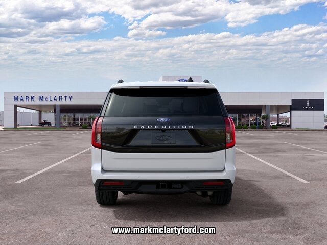 2027 Ford Expedition Active
