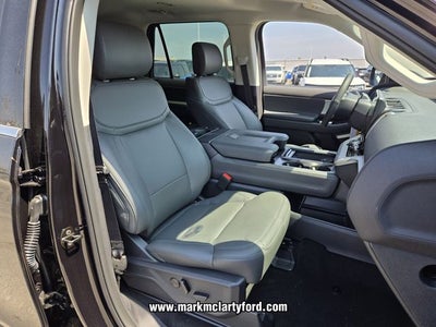 2027 Ford Expedition Active