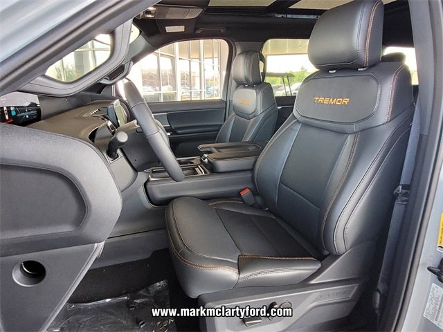 2025 Ford Expedition Tremor