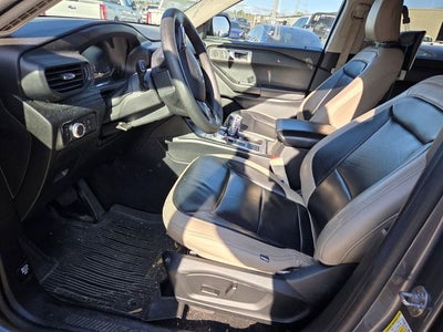 2021 Ford Explorer Base