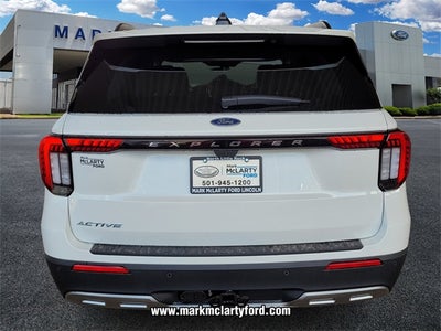 2025 Ford Explorer Active