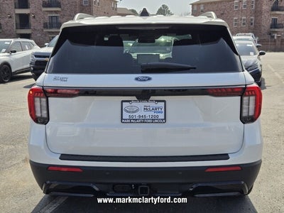2026 Ford Explorer ST-Line