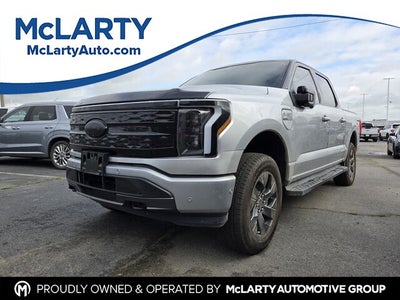 2022 Ford F-150 Lightning Lariat