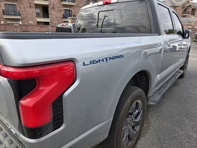 2022 Ford F-150 Lightning Lariat