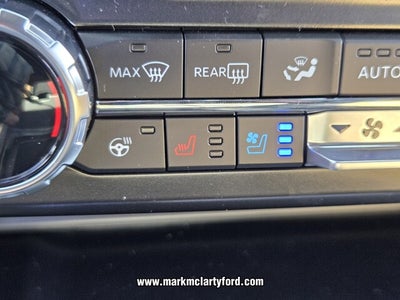 2027 Ford F-350SD Lariat