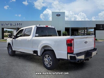 2027 Ford F-350SD Lariat