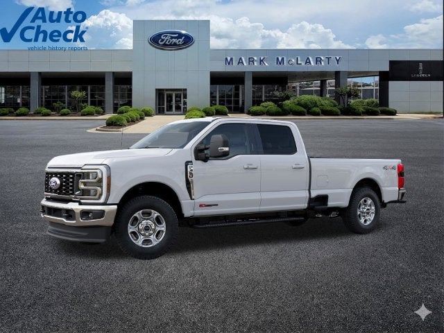 2027 Ford F-350SD XLT