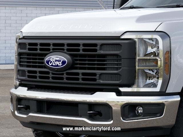 2027 Ford F-350SD XL