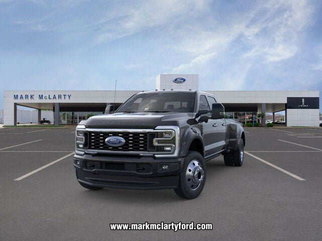 2026 Ford F-450SD Platinum DRW
