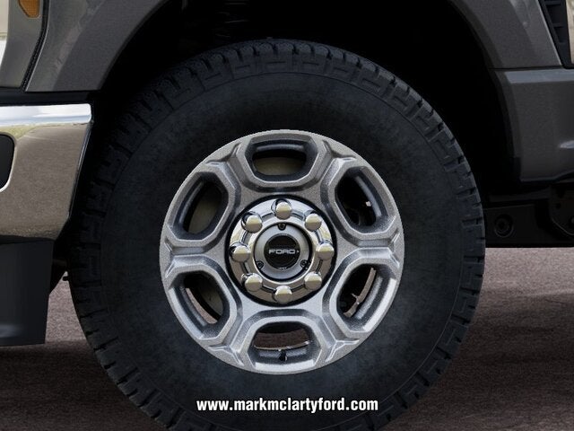 2027 Ford F-250SD XLT