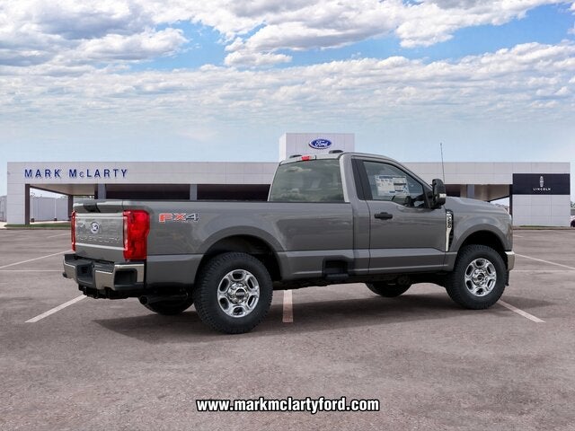 2027 Ford F-250SD XLT