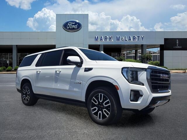 2023 GMC Yukon XL AT4