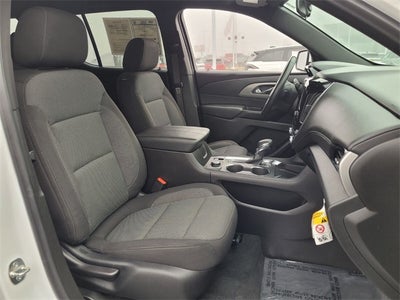 2023 Chevrolet Traverse LT Cloth w/2FL