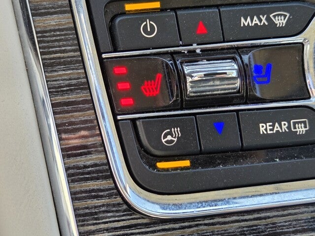 2018 Lincoln Continental Black Label