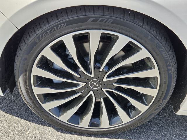 2018 Lincoln Continental Black Label