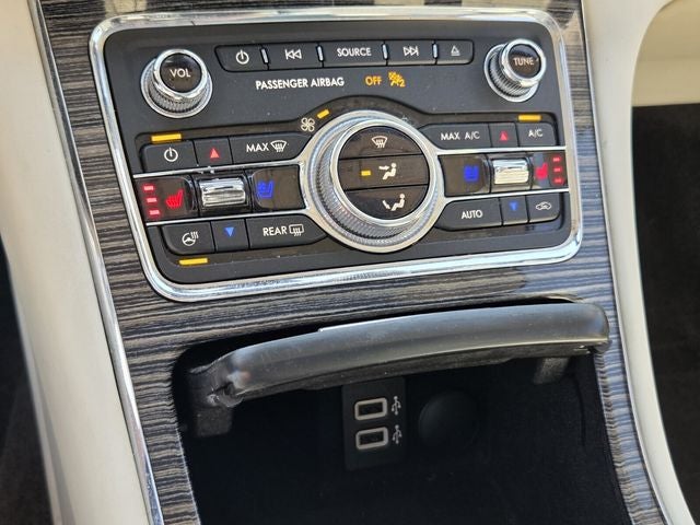 2018 Lincoln Continental Black Label