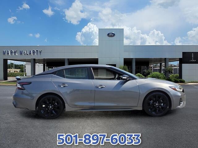 2022 Nissan Maxima SR
