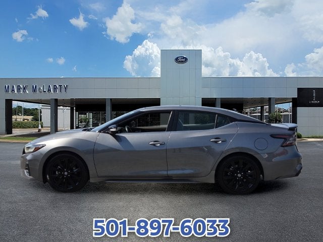 2022 Nissan Maxima SR