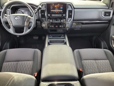 2024 Nissan Titan SV