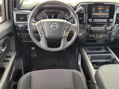 2024 Nissan Titan SV