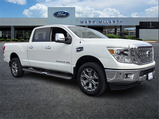 2019 Nissan Titan XD SL